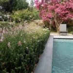 jardinage dans un jardin à bordeaux services